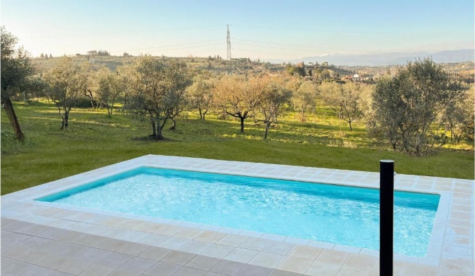 Stunning home in Impruneta with WiFi, 3 Bedrooms and Outdoor swimming pool