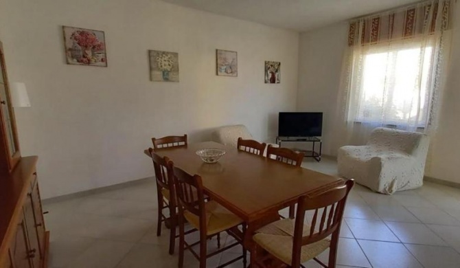 Holiday-House-Camelia-600-meters-from-the-beach