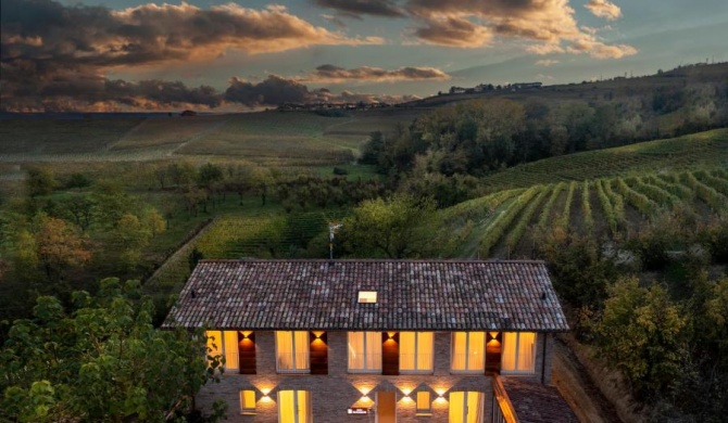 Borgo Roggeri - Country House nelle Langhe