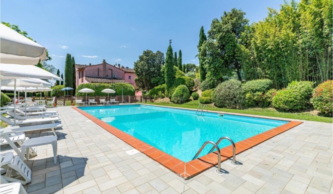 Nice home in Larciano with WiFi, Private swimming pool and Outdoor swimming pool