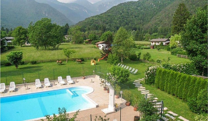 Nice apartment in Ledro with 2 Bedrooms, Outdoor swimming pool and Sauna