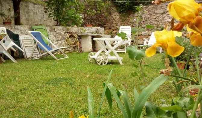 Casa di Lerici con giardino