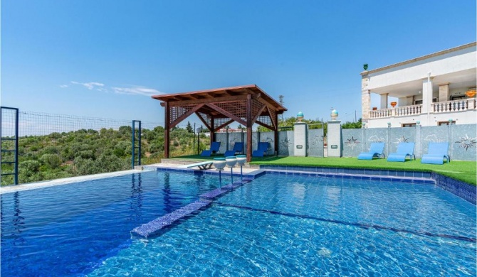 Stunning home in Grottaglie with 3 Bedrooms, WiFi and Outdoor swimming pool